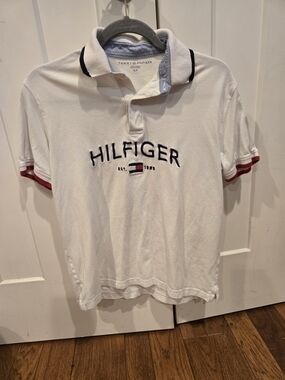 Tommy Hilfiger White Polo with Navy Trim and Red Accents
